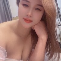 Live sex webcam photo for emilydongfang #276420097