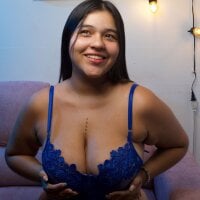 Live sex webcam photo for emma_clover #277182396