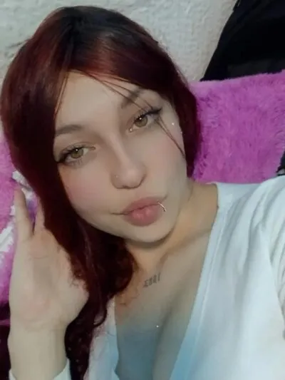 Live sex webcam photo for emy2_t #275600874