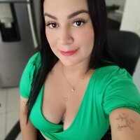 Live sex webcam photo for emy_curvysensual_4 #276007413