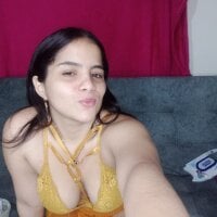 Live sex webcam photo for esmeralda_hot_xlx #277867225