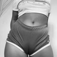 Live sex webcam photo for exoticmalgasy4 #276192710