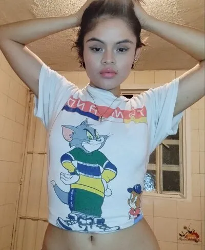 Live sex webcam photo for geramy_ #275738897