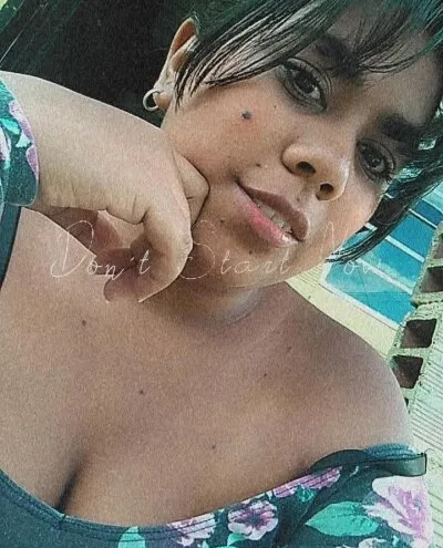 Live sex webcam photo for gigiwilden #275440774