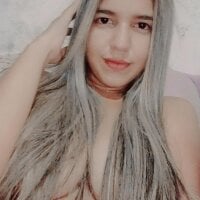 Live sex webcam photo for giselle_dirtyextreme #276408049