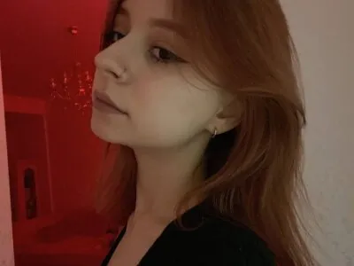 Live sex webcam photo for halle_kane #275604677