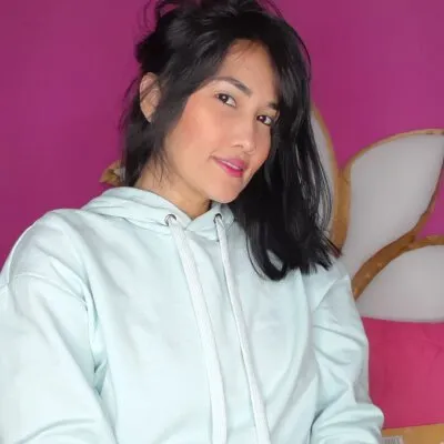 Live sex webcam photo for hannaandmaik69 #275530822