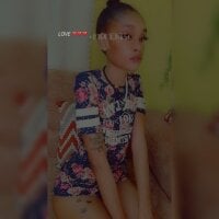 Live sex webcam photo for hornny_riri #276710525