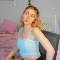 Live sex webcam photo for icey_creamm #276047830