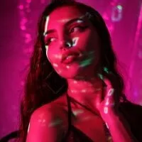 Live sex webcam photo for isis_jhempss
