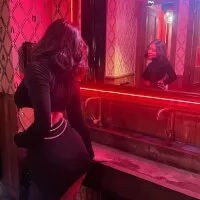 Live sex webcam photo for jee_son #275929277