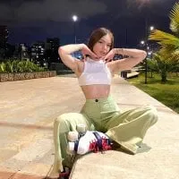 Live sex webcam photo for jennmdz #277883654