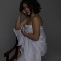 Live sex webcam photo for joolyjoy #276630301