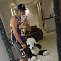 Live sex webcam photo for josepineda2121_ #276473546