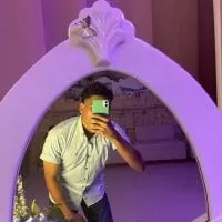 Live sex webcam photo for joyuwu #276964480