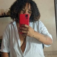 Live sex webcam photo for juanda_420 #277673216