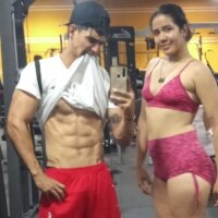 Live sex webcam photo for juegoDErolesGGH #275814120