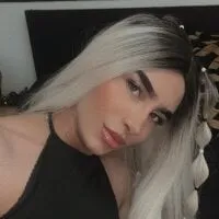 Live sex webcam photo for julianacaliente12 #277600882