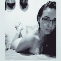 Live sex webcam photo for julietha_daz #276410807