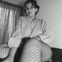 Live sex webcam photo for julietteehh #277800749