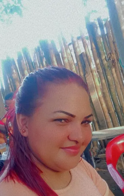 Live sex webcam photo for karolred_ #275477435