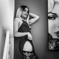 Live sex webcam photo for kat_cat69 #277448805