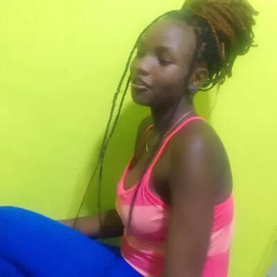 Live sex webcam photo for kenzymish #275638798