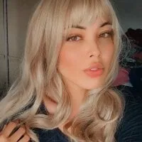 Live sex webcam photo for kiimmi #276844700