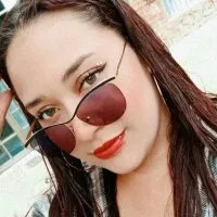 Live sex webcam photo for kimberly_loaizaa #275946955