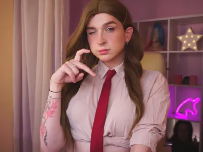 Live sex webcam photo for kira__long #275674629