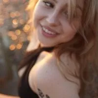 Live sex webcam photo for kviki_love #277739223