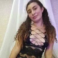 Live sex webcam photo for la_kate69 #277895533