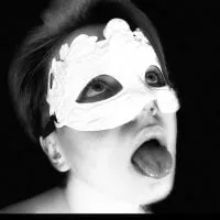 Live sex webcam photo for lady-mask #277420894