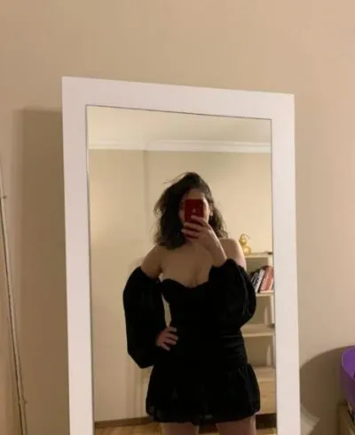 Live sex webcam photo for lady_yoda #275616421