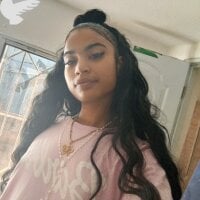 Live sex webcam photo for lareinazendeya_ #277586311