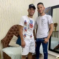 Live sex webcam photo for latin_bigcocks #275944668