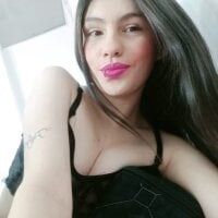 Live sex webcam photo for laura_hot666 #276554233