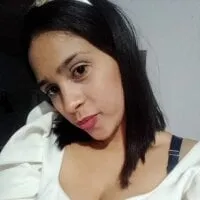 Live sex webcam photo for laura_kisess23 #276758752