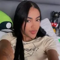 Live sex webcam photo for lea-belmoth-XX #277679187