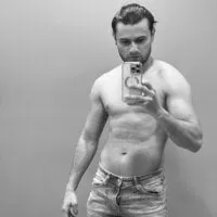 Live sex webcam photo for legrandwolf27 #276984541