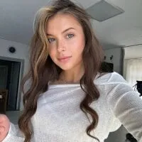 Live sex webcam photo for lisa_sweety_ #277917006