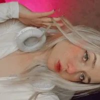 Live sex webcam photo for lisawtsn #275926479