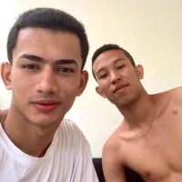 Live sex webcam photo for luisanddiego #277333957