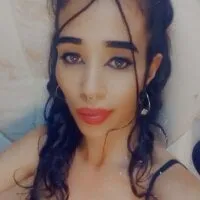Live sex webcam photo for luna_petite11 #277332344