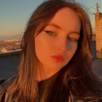 Live sex webcam photo for madiluvv #275935770