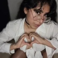 Live sex webcam photo for madrigal_heidis #277016462