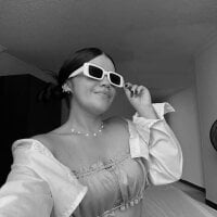 Live sex webcam photo for magicrainbow8 #278077280