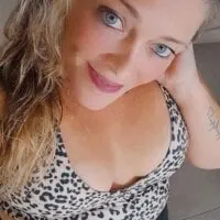 Live sex webcam photo for marcialoira