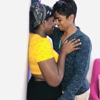 Live sex webcam photo for martin_isabel #275577022