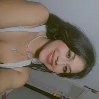 Live sex webcam photo for melodie_T18 #277213095